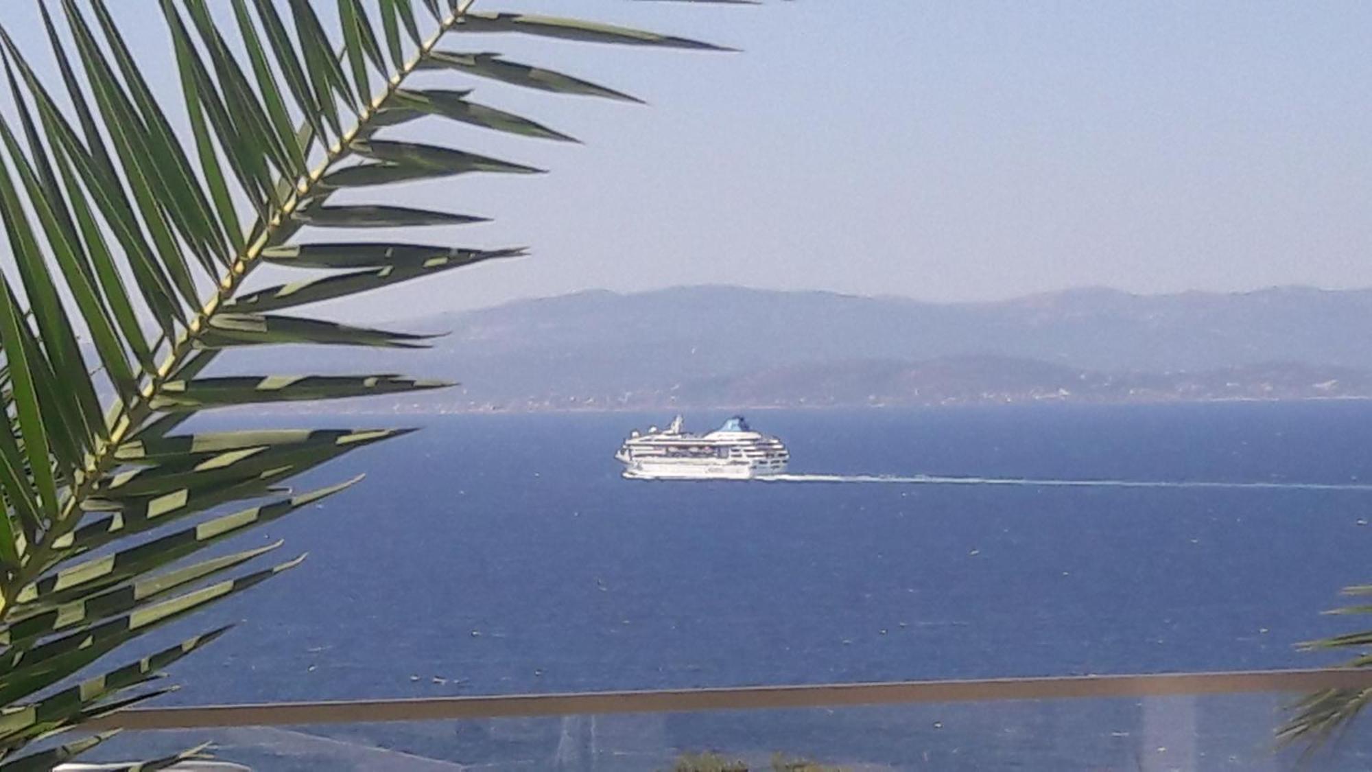 Mavi Panorama Villa Cesme Bagian luar foto