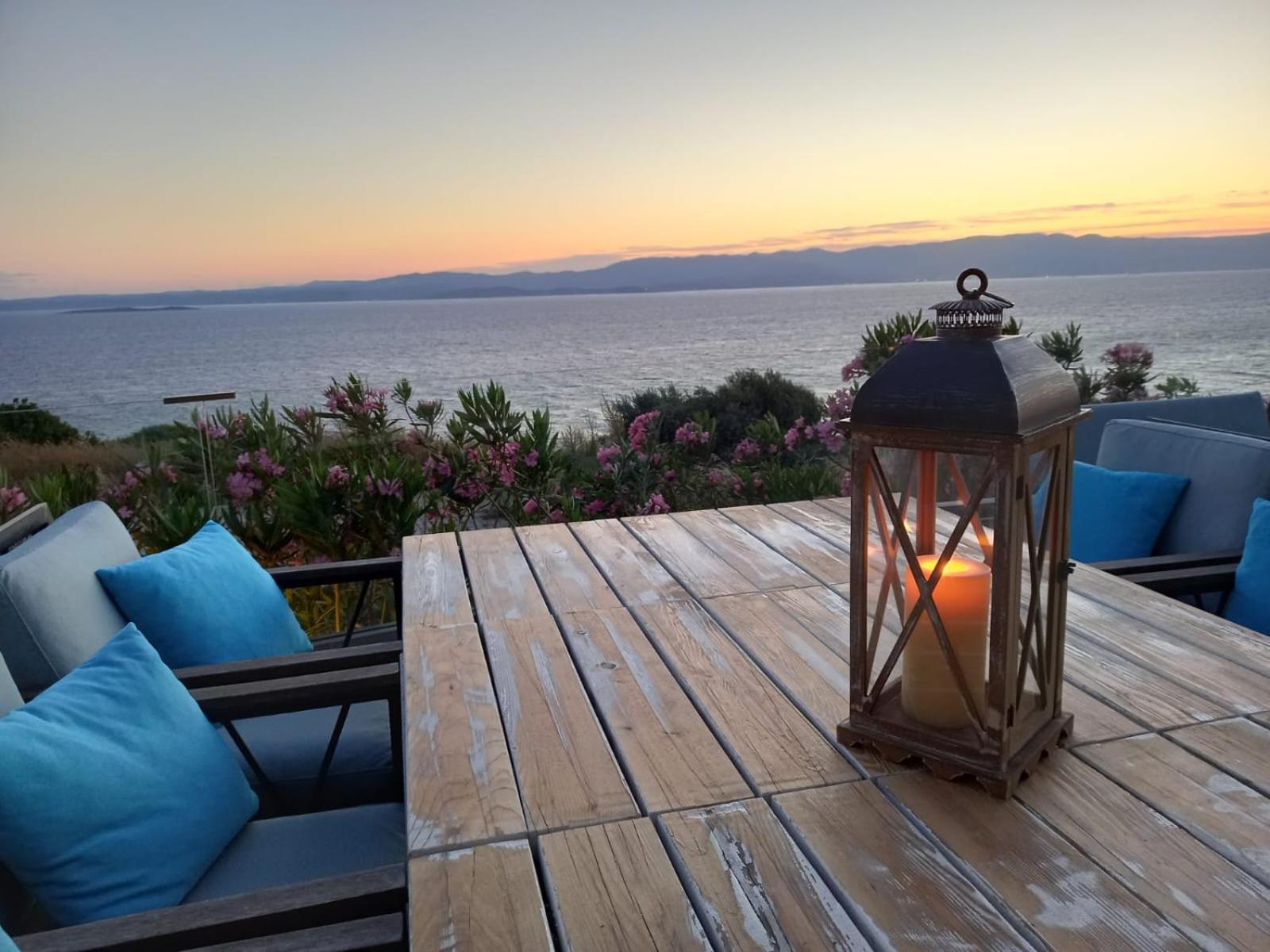 Mavi Panorama Villa Cesme Bagian luar foto