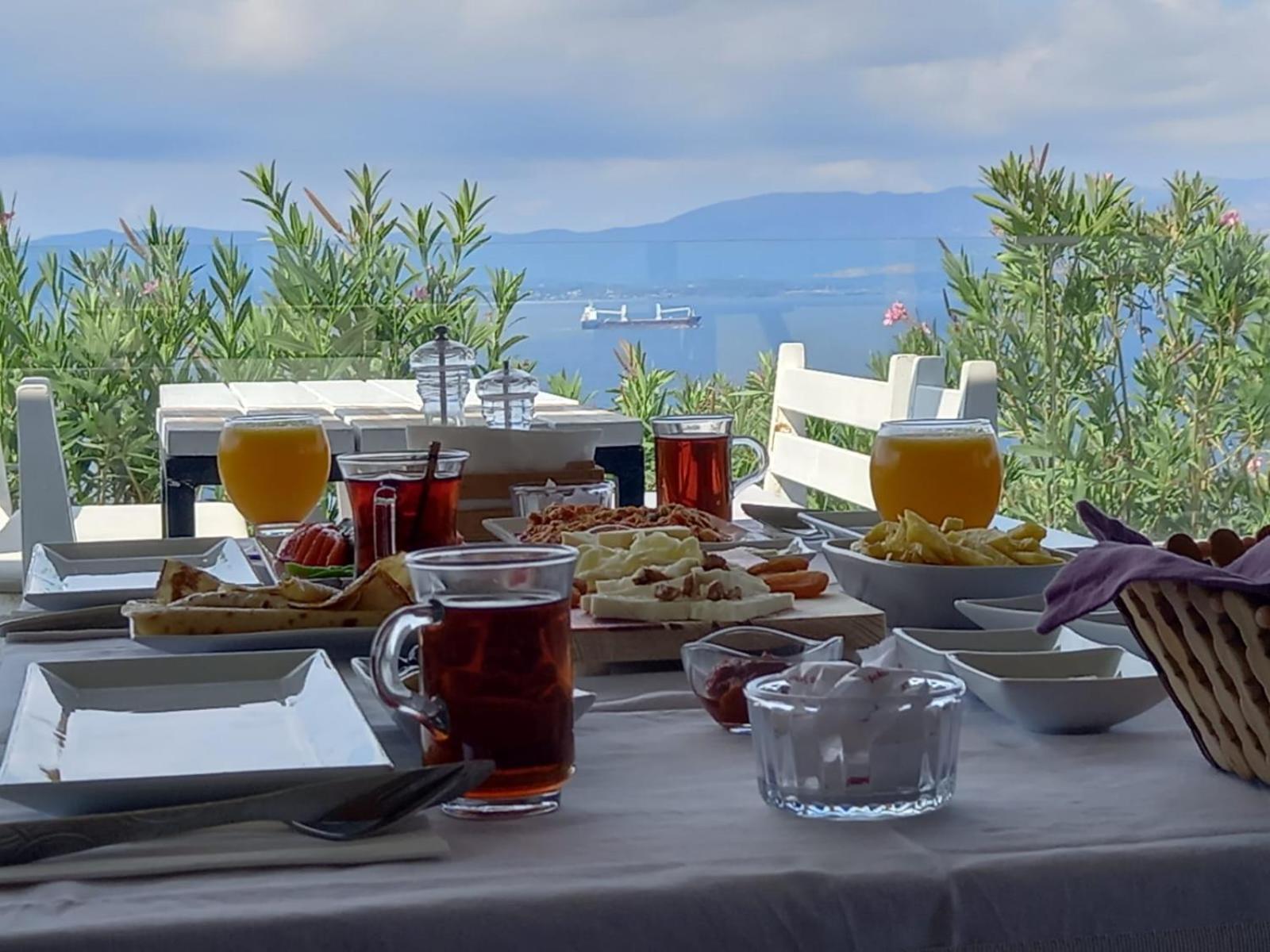 Mavi Panorama Villa Cesme Bagian luar foto
